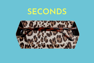 Seconds Glasses case - Leo